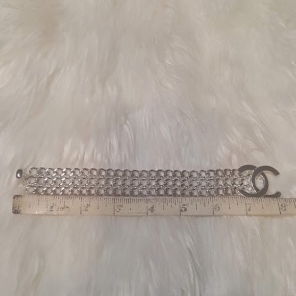 Chanel triple chain CC turn lock silver bracelet - Picture 11 of 15